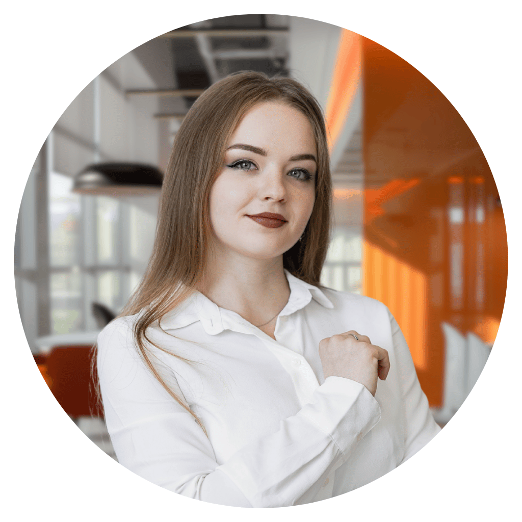 Професійний викладач англійської Олена: корпоративне навчання для вашої компанії